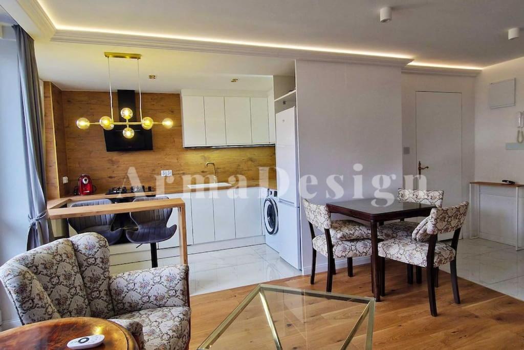 Arma Design Apartment 2 Bedrooms Varsovia Exterior foto